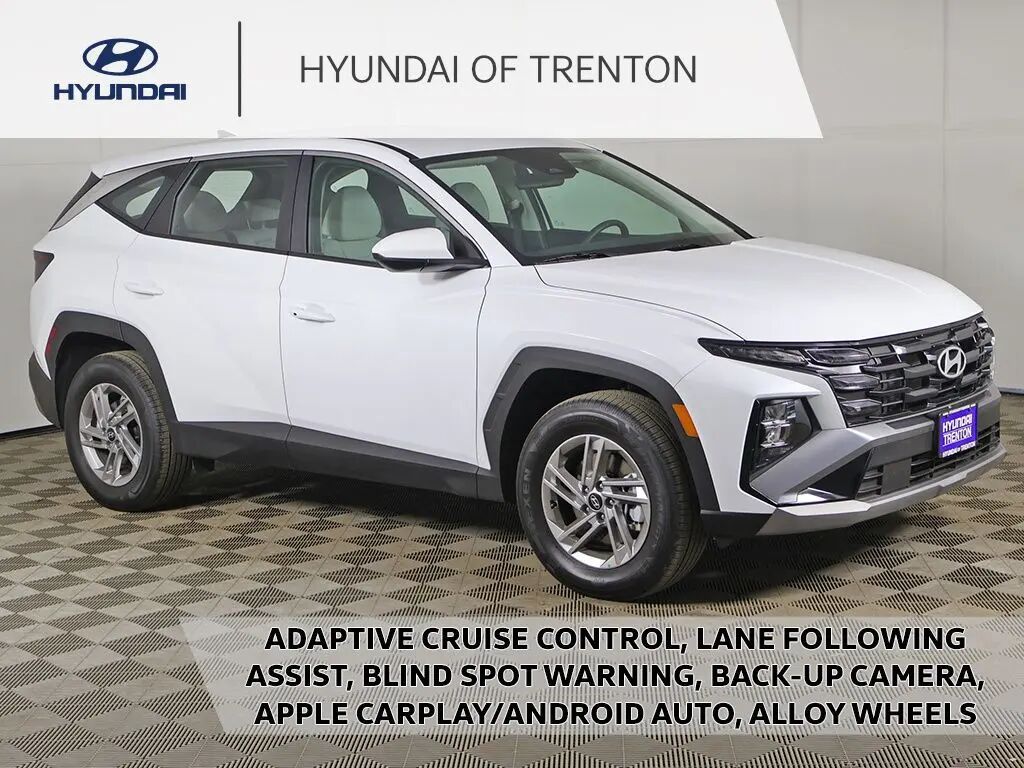 2026 Hyundai TUCSON SE — photo 1 of 13