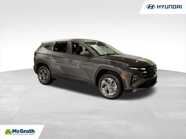 2026 Hyundai TUCSON Hybrid Blue SE — photo 1 of 13