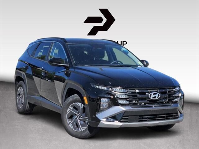 2025 Hyundai TUCSON Hybrid Blue — photo 1 of 33