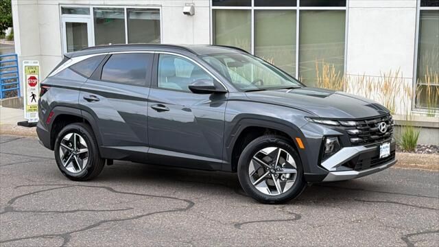 2026 Hyundai TUCSON Hybrid SEL — photo 1 of 13