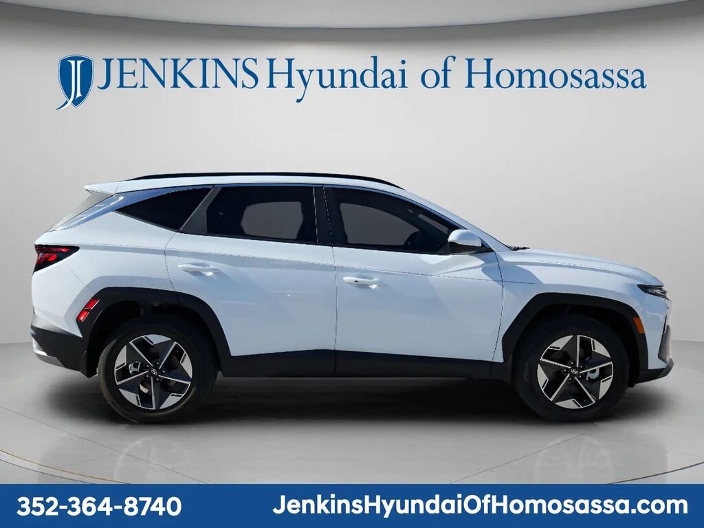 2026 Hyundai TUCSON Hybrid SEL — photo 1 of 13