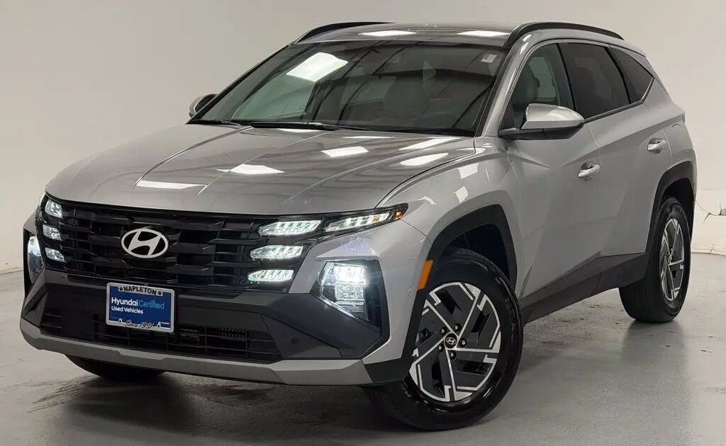 2025 Hyundai TUCSON Hybrid Blue — photo 1 of 13