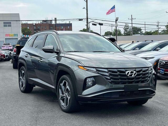 2024 Hyundai TUCSON Plug-in Hybrid SEL — photo 1 of 51