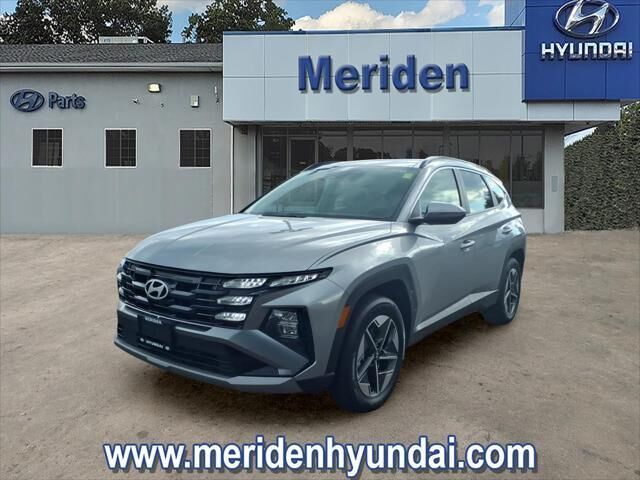 2025 Hyundai TUCSON Hybrid SEL Convenience — photo 1 of 13