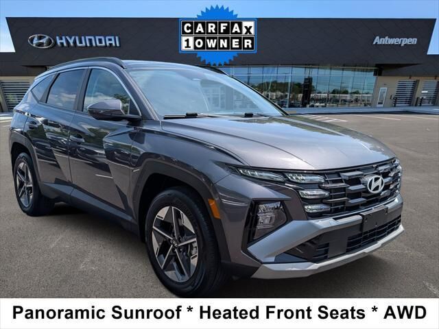 2025 Hyundai TUCSON Hybrid SEL Convenience — photo 1 of 13