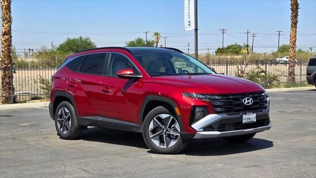 2025 Hyundai TUCSON Hybrid SEL Convenience — photo 1 of 13