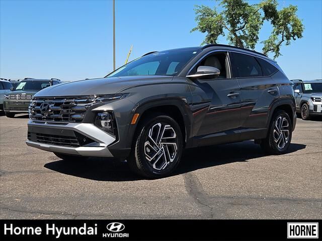 2026 Hyundai TUCSON Hybrid Limited — photo 1 of 13