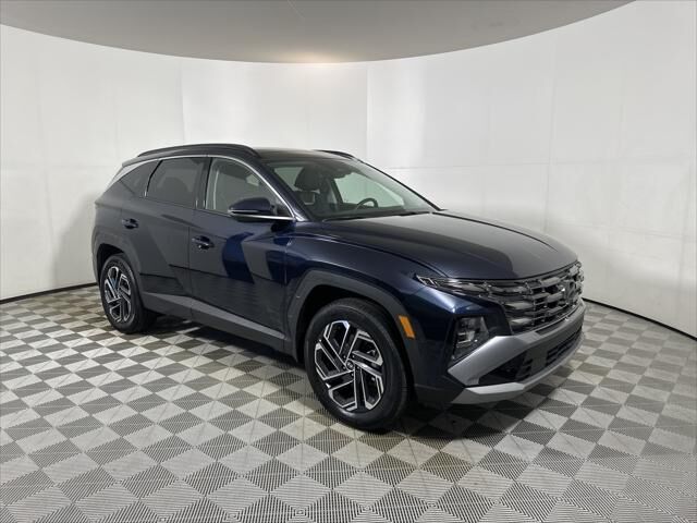 2025 Hyundai TUCSON Hybrid Limited — photo 1 of 13