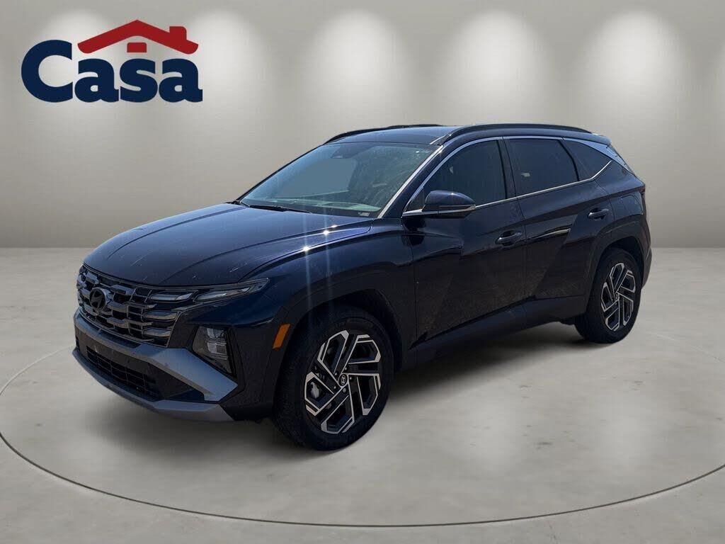 2025 Hyundai TUCSON Hybrid Limited — photo 1 of 14