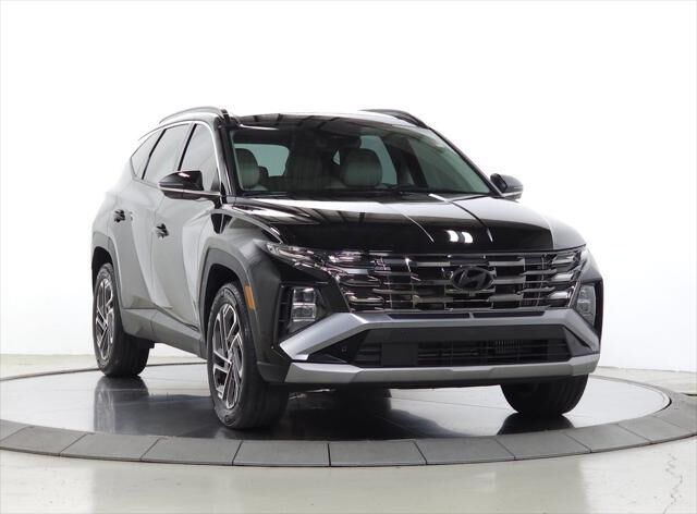 2025 Hyundai TUCSON Hybrid Limited — photo 1 of 13