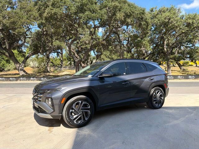 2025 Hyundai TUCSON Hybrid Limited