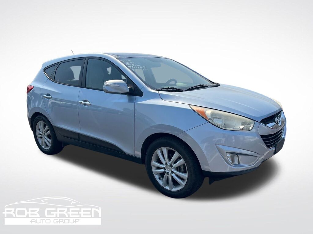 2013 Hyundai Tucson Limited — photo 1 of 2