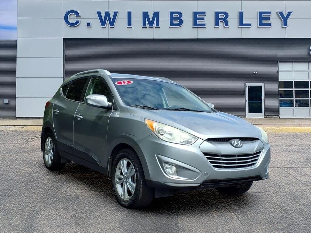2013 Hyundai TUCSON GLS — photo 1 of 2