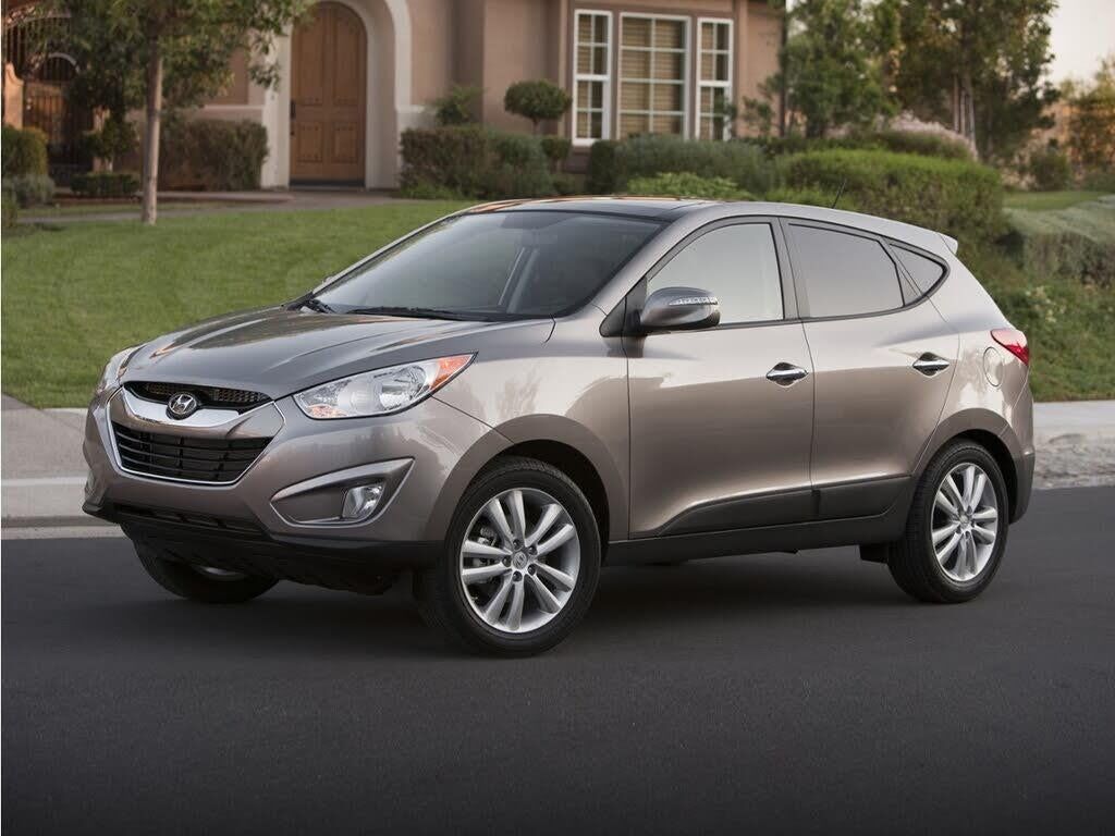 2011 Hyundai TUCSON GLS — photo 1 of 1