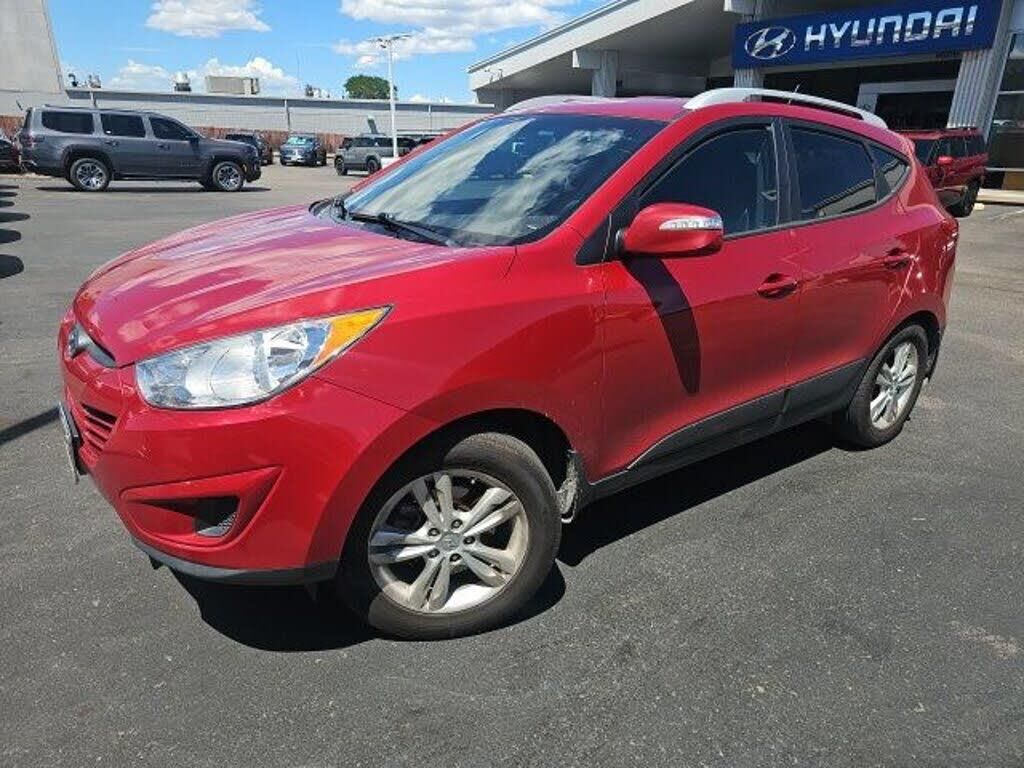 2012 Hyundai TUCSON GLS — photo 1 of 1