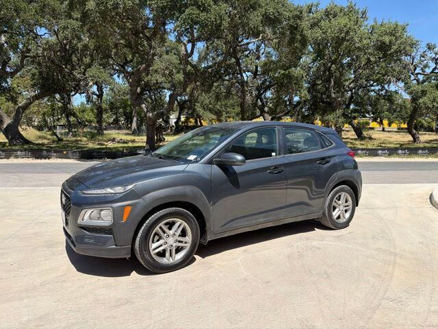 2020 Hyundai KONA SE — photo 1 of 26
