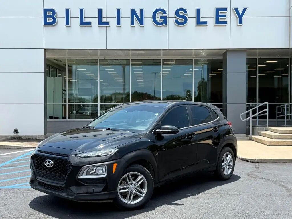 2021 Hyundai KONA SE — photo 1 of 12