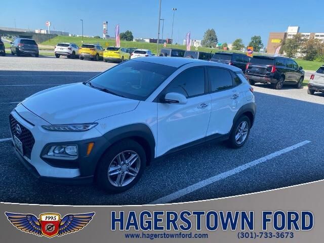 2021 Hyundai KONA SE — photo 1 of 13