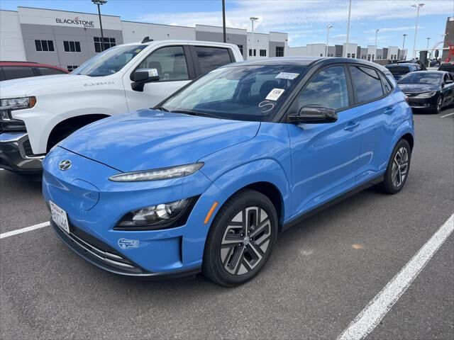 2022 Hyundai KONA Electric SEL