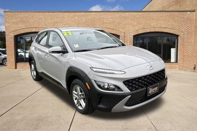 2022 Hyundai KONA SE — photo 1 of 13