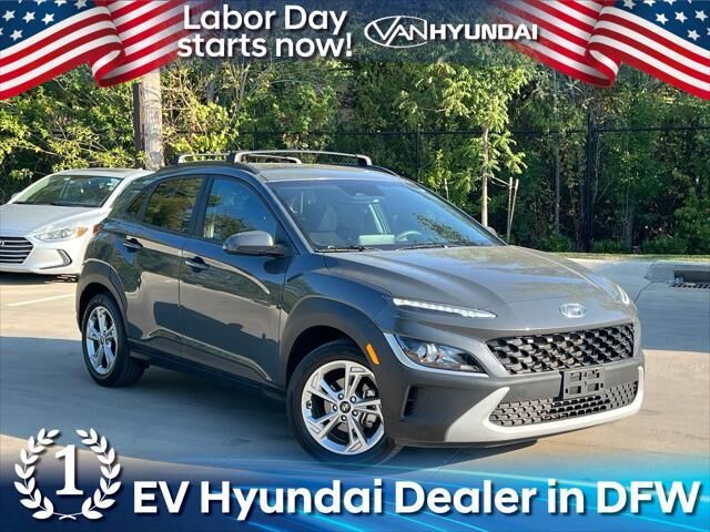 2023 Hyundai KONA SEL — photo 1 of 13