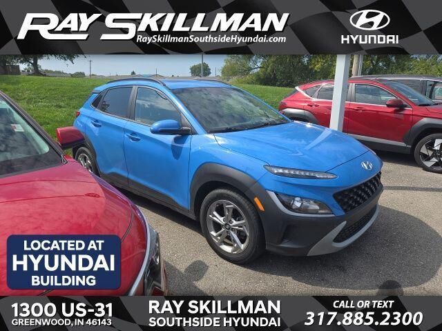 2023 Hyundai KONA SEL — photo 1 of 5