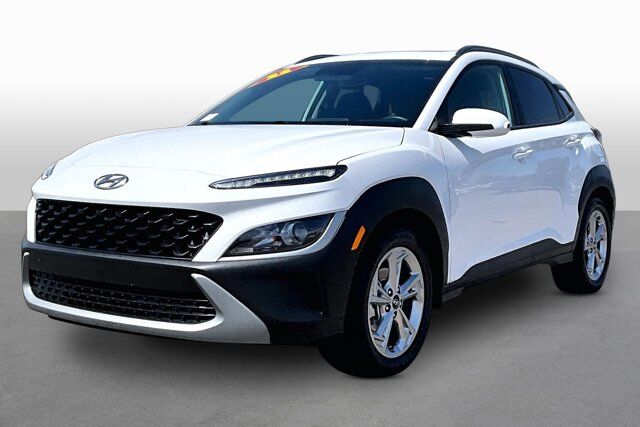 2022 Hyundai Kona SEL — photo 1 of 13