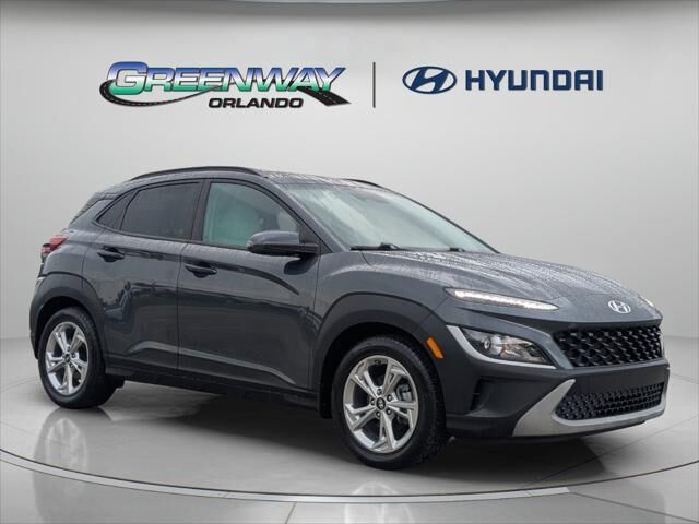 2022 Hyundai KONA SEL — photo 1 of 13
