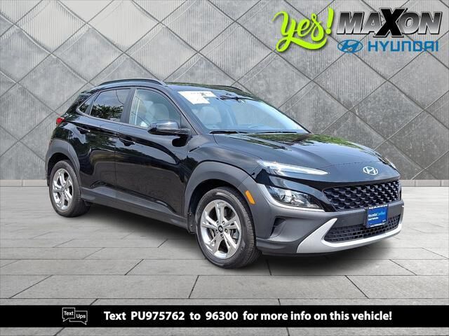 2023 Hyundai KONA SEL — photo 1 of 15