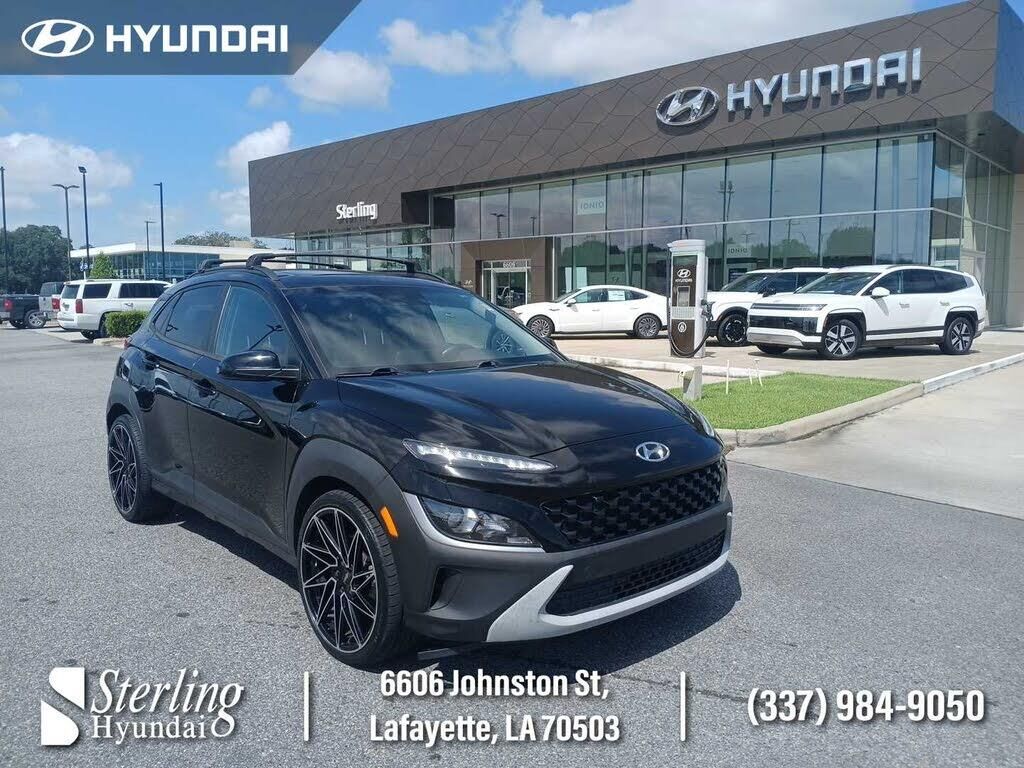 2022 Hyundai KONA SEL — photo 1 of 2