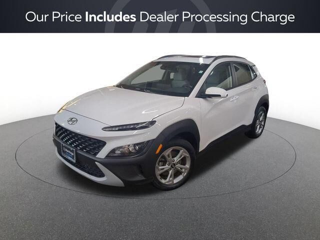 2022 Hyundai KONA SEL — photo 1 of 7