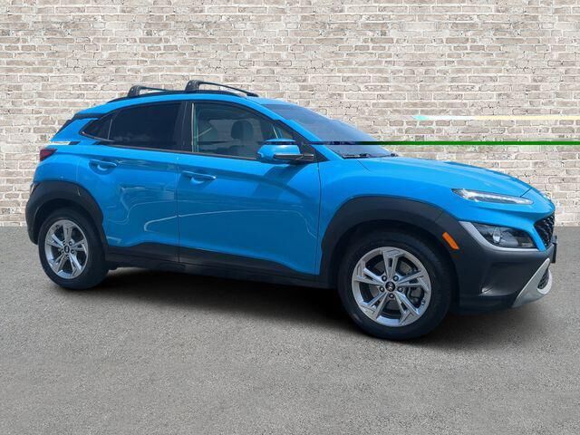 2022 Hyundai KONA SEL — photo 1 of 13