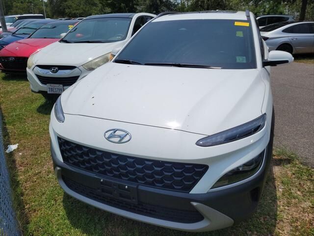 2022 Hyundai KONA SEL — photo 1 of 38