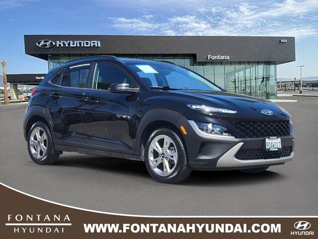 2023 Hyundai KONA SEL — photo 1 of 12