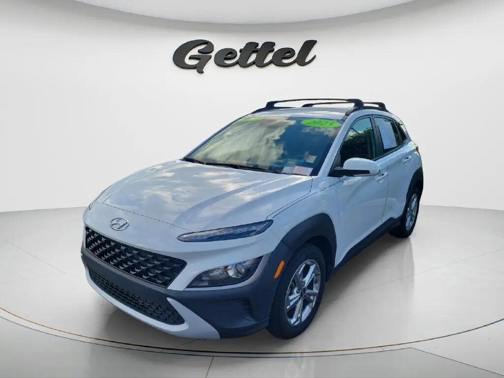 2023 Hyundai KONA SEL — photo 1 of 5