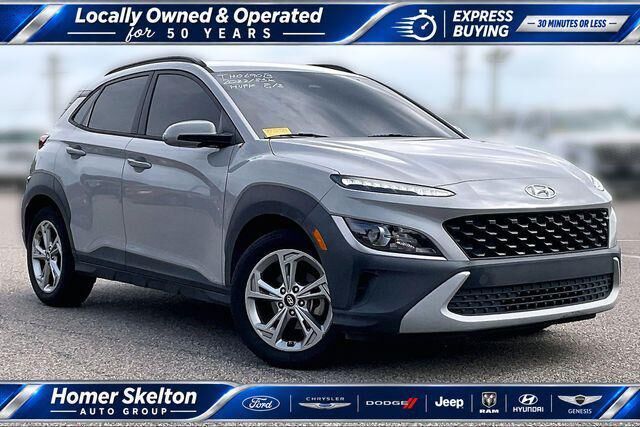 2022 Hyundai KONA SEL — photo 1 of 9