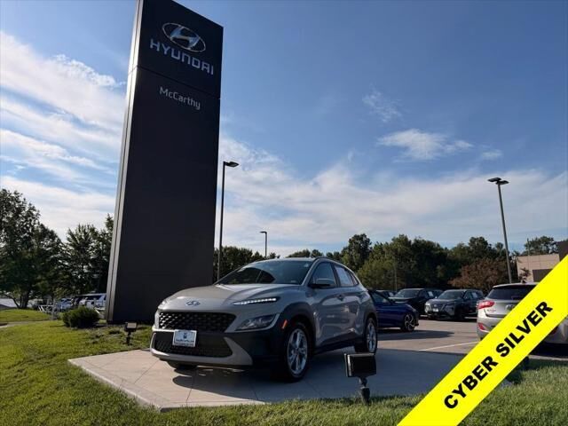 2023 Hyundai KONA SEL — photo 1 of 35
