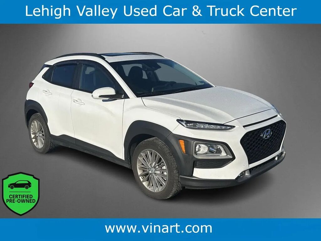 2021 Hyundai KONA SEL Plus — photo 1 of 13