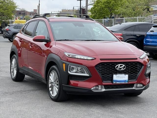 2021 Hyundai KONA SEL Plus — photo 1 of 13
