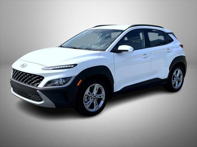 2023 Hyundai KONA SEL — photo 1 of 13