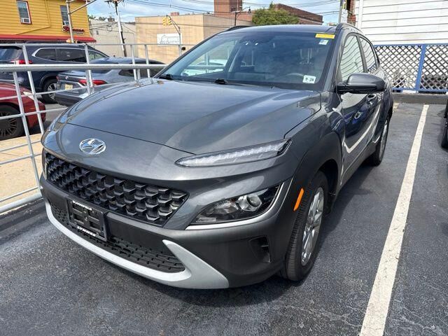 2023 Hyundai KONA SEL — photo 1 of 7