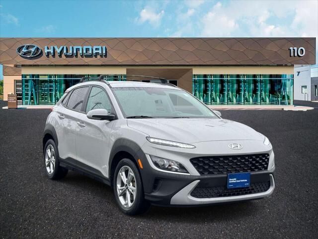 2023 Hyundai KONA SEL — photo 1 of 26