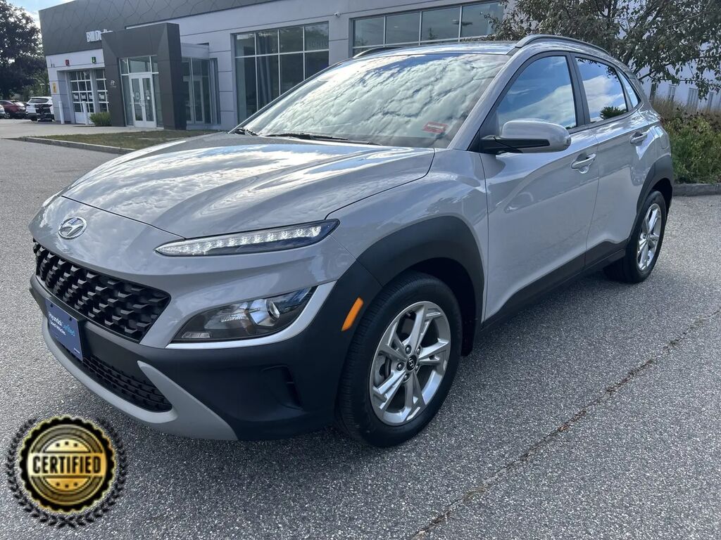 2023 Hyundai KONA SEL — photo 1 of 13