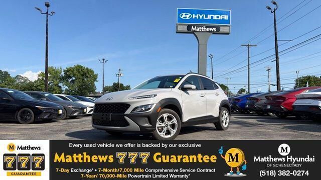 2023 Hyundai KONA SEL — photo 1 of 13