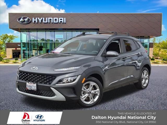 2023 Hyundai KONA SEL — photo 1 of 13