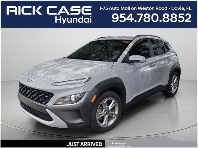 2023 Hyundai KONA SEL — photo 1 of 20