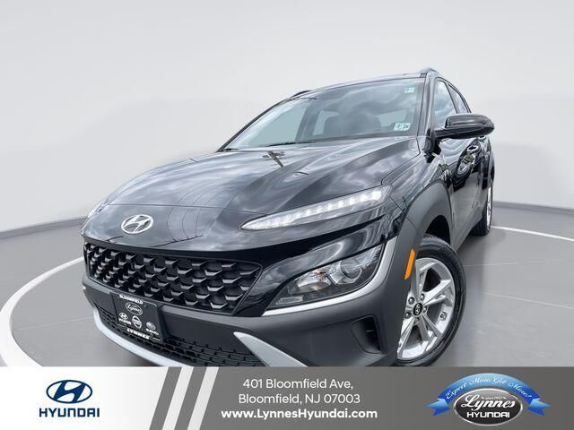 2023 Hyundai KONA SEL — photo 1 of 13