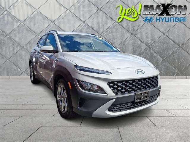 2023 Hyundai KONA SEL — photo 1 of 4