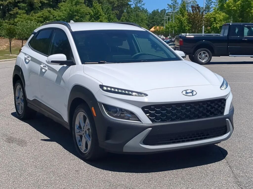 2023 Hyundai KONA SEL — photo 1 of 13