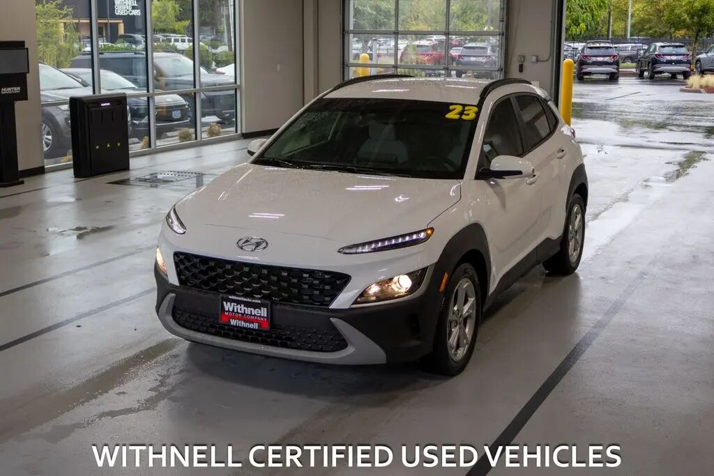 2023 Hyundai KONA SEL — photo 1 of 13